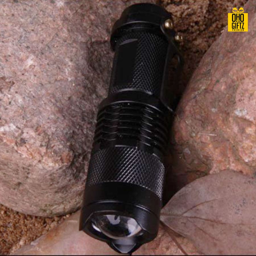 ไฟฉายขนาดเล็ก LED สกรีนชื่อ สกรีนโลโก้ ทำเป็นของพรีเมี่ยมได้