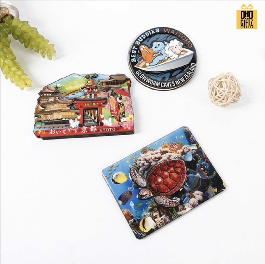 แม่เหล็กใส่ตู้เย็นไม้เคลือบเรซิ่น พิมพ์ภาพตามต้องการ รับผลิตพิมพ์ไม่จำกัดสี สกรีนโลโก้ ทำเป็นของพรีเมี่ยม ของชำร่วยได้