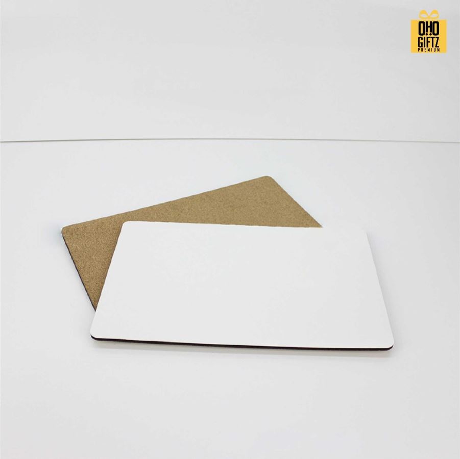 แผ่นรองจานไม้ MDF สกรีนไม่จำกัดสี สกรีนชื่อ ทำเป็นของพรีเมี่ยมได้