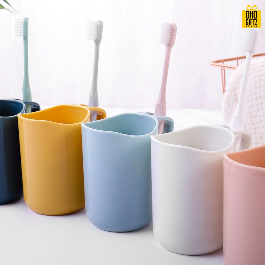 แก้วพลาสติกใส่แปรงสีฟัน สกรีนชื่อ สกรีนโลโก้  ทำเป็นของพรีเมี่ยมได้