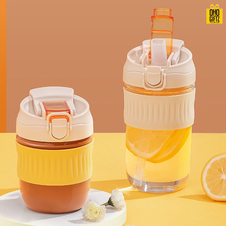 กระบอกแก้วพร้อมหลอด สกรีนชื่อ โลโก้ฟรี  ทำเป็นของพรีเมี่ยมได้