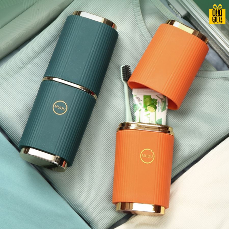 กระบอกพลาสติกใส่แปรงสีฟัน สกรีนชื่อ สกรีนโลโก้  ทำเป็นของพรีเมี่ยมได้ 