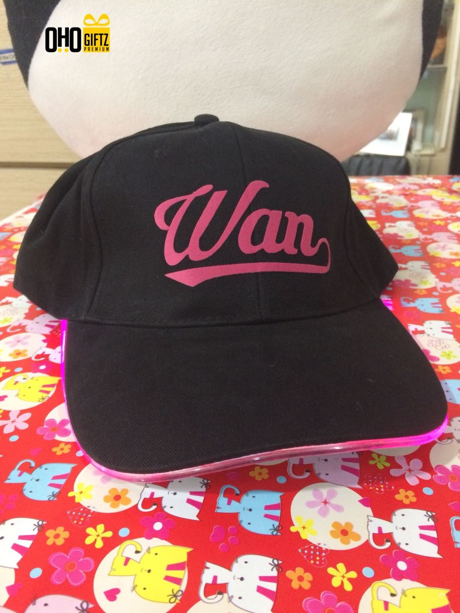 หมวกแก๊ปปีกไฟ LED NEON CAP ทำเป็นของพรีเมี่ยมได้