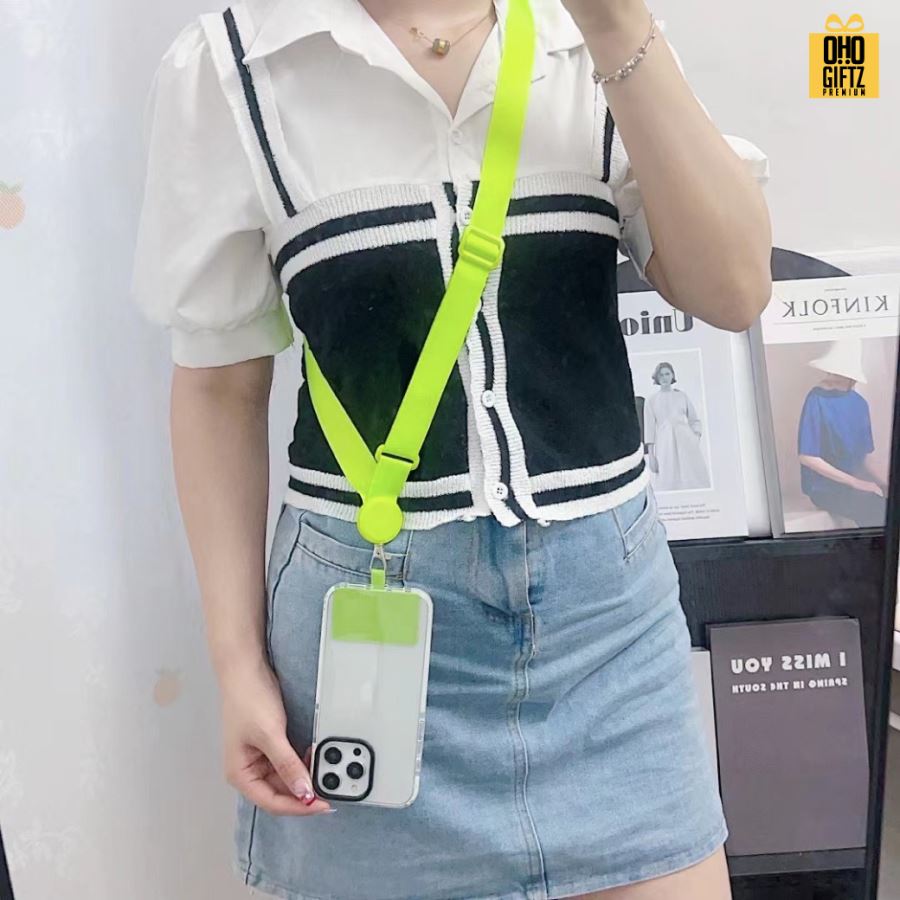 ตัวเสียบเคสมือถือ พร้อมสายห้อยคอ สกรีนโลโก้ ทำเป็นของพรีเมี่ยมได้