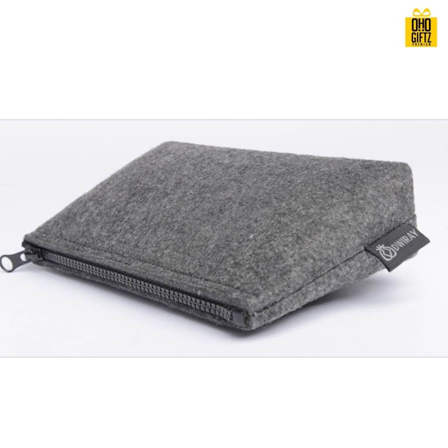 กระเป๋าผ้า Felt ใส่ MacBook Air สกรีนชื่อ,โลโก้ได้