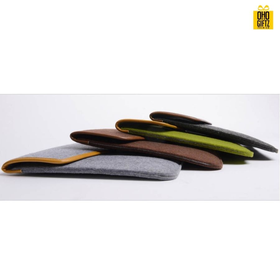 กระเป๋าผ้า Felt ใส่ MacBook Air สกรีนชื่อ,โลโก้ได้